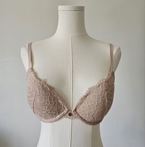 La Vie En Rose 34C Elegant Lace Push-Up Bra - Tan